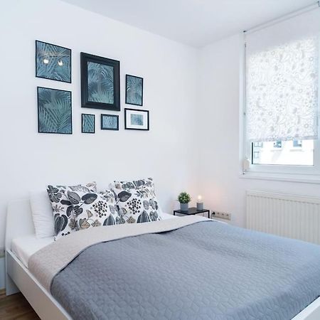 Ap. With Free Parking Near Budapestcongress Centre Appartement Buitenkant foto