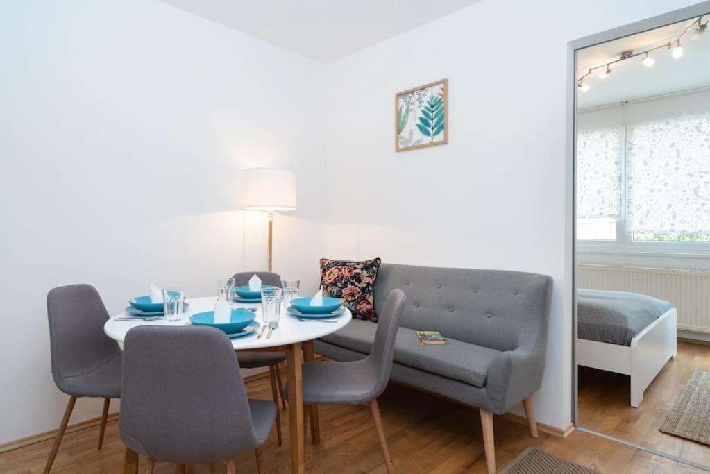 Ap. With Free Parking Near Budapestcongress Centre Appartement Buitenkant foto